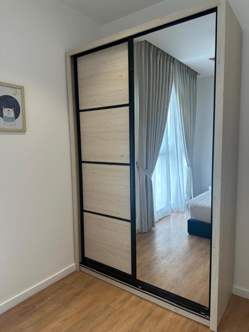 Luxury At Quill Residences Apartemen