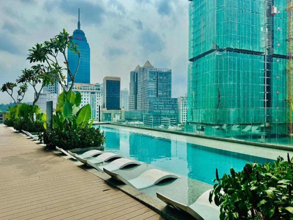 Luxury At Quill Residences Pangsapuri
